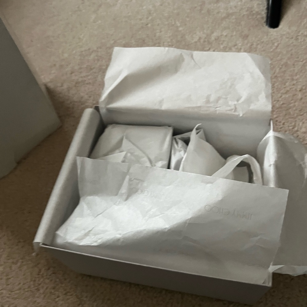 Jimmy Choo Designer Shoe Box - Picture 2 of 4